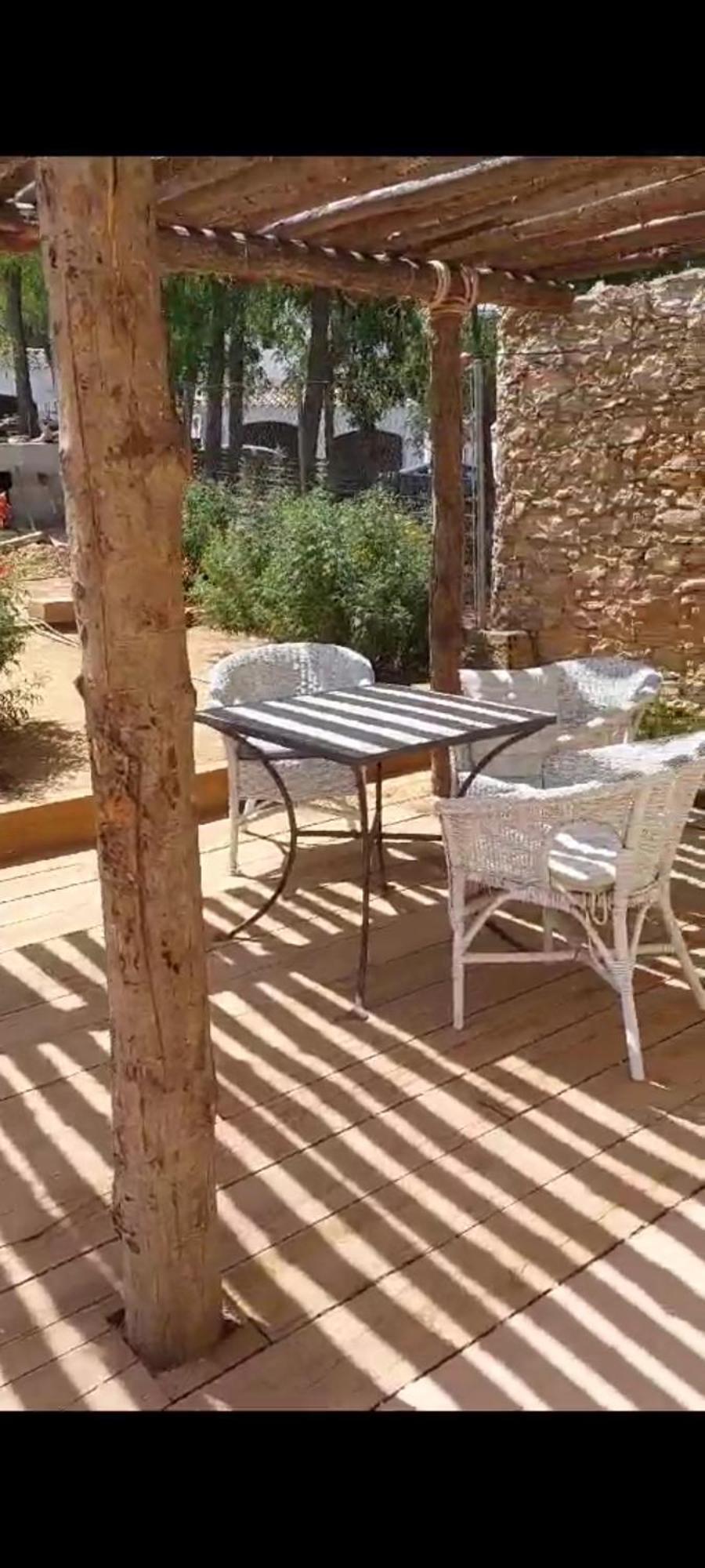Mas Ferran Adults Only Bed and Breakfast Pals Exteriör bild
